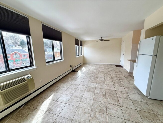 Photo - 722 US-6 Unit I