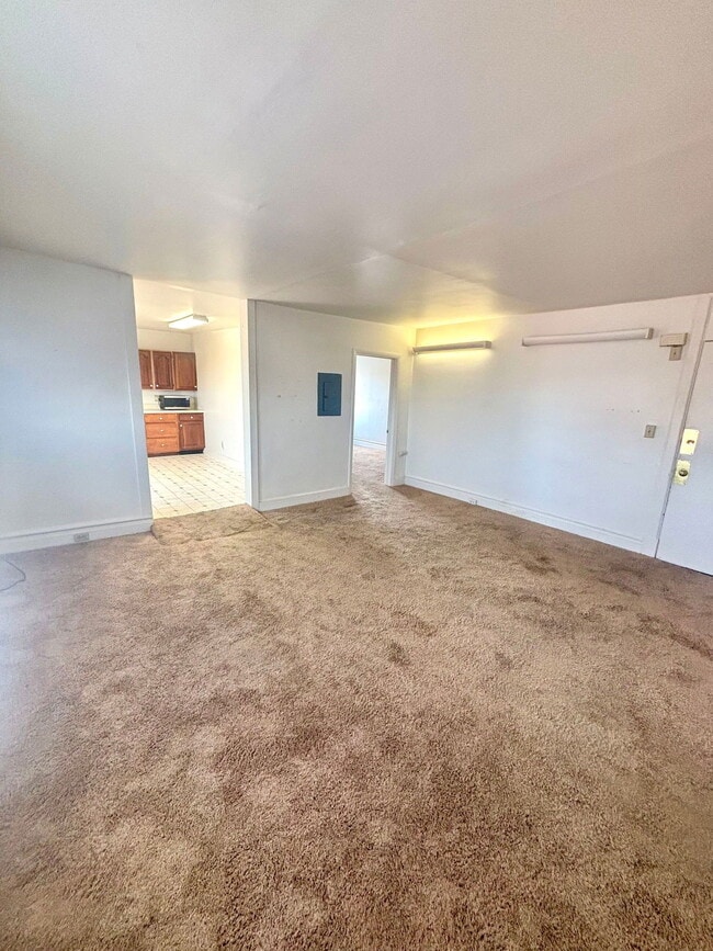 Photo - 408 Hand Ave Unit 3