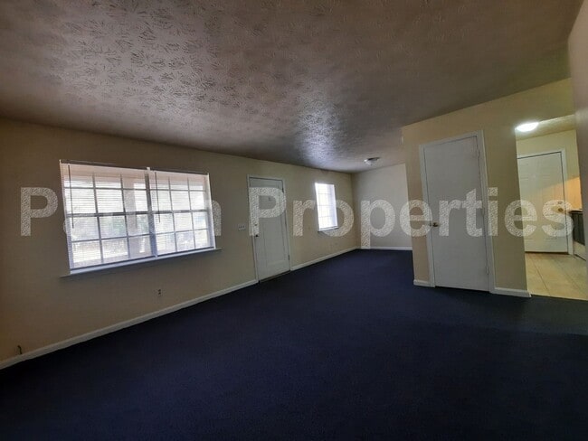 Photo - 1655 S Beltline Blvd Unidad A
