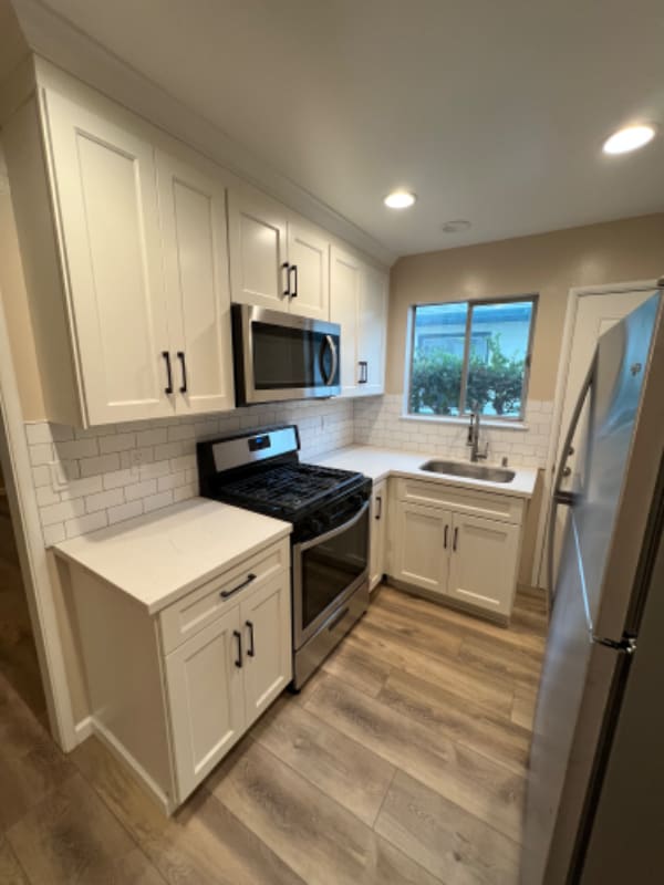 Photo - 1373 Columbia St