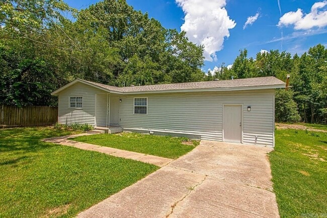 Photo - 3BR/1BA House for Rent in Jacksonville, AR!