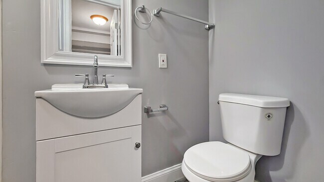 Photo - 2428 Brentwood Ave