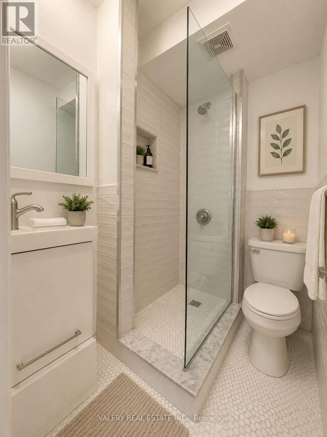 Photo - 220 Gordon St Unit 23