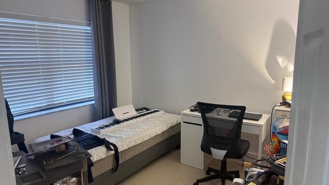 Photo - 1284 S Military Trail Unit 215