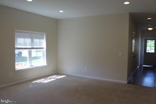 Photo - 107 Poinsettia Wy