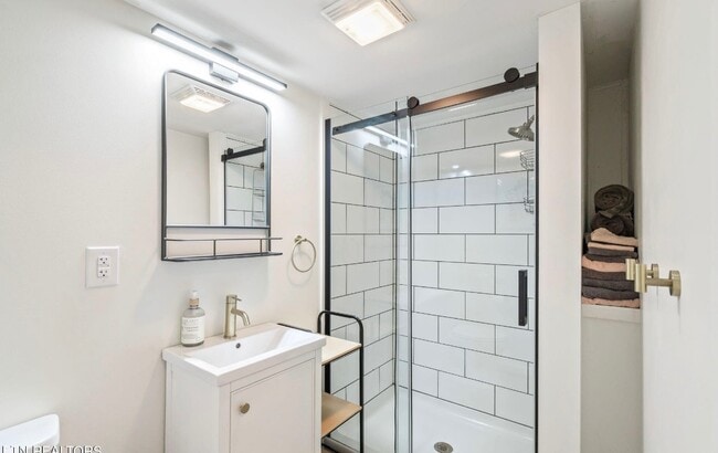 updated bathroom - 1925 Trotter Ave