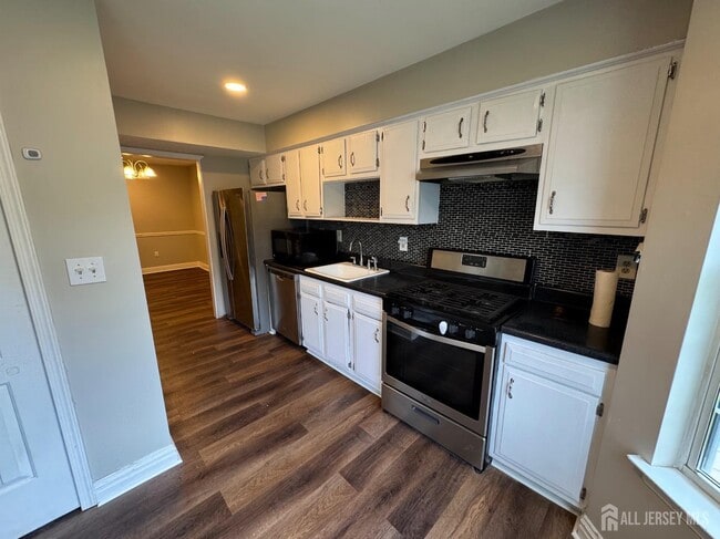 Building Photo - 10 Cosgrove Ct Rental