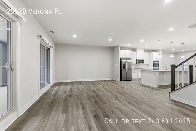 Photo - 2552B Verona Pl-