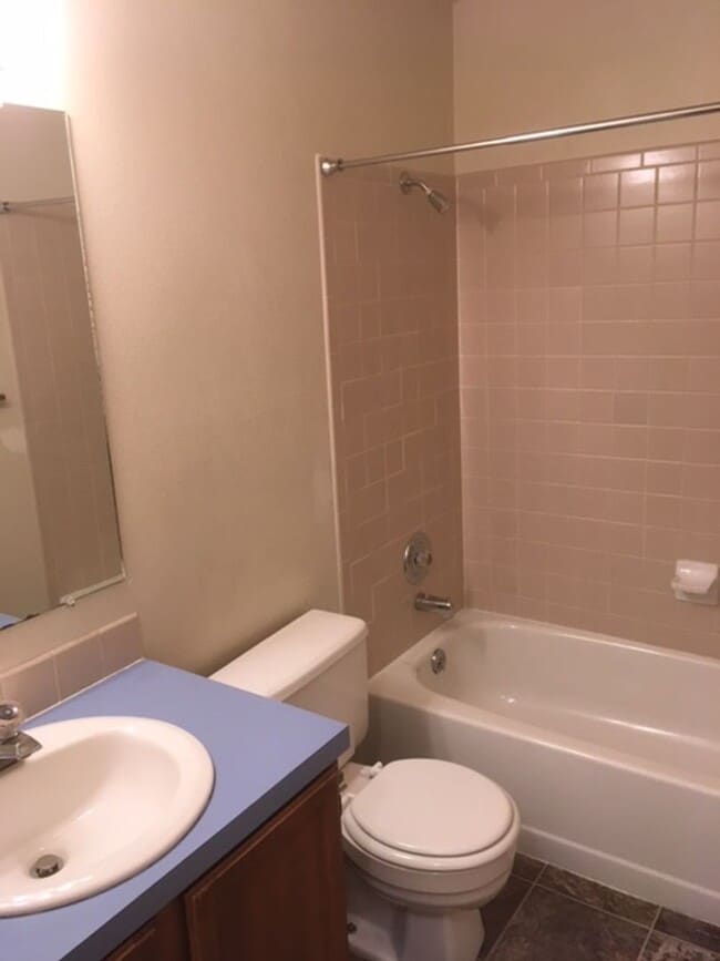 Photo - Comfortable 2-Bedroom Townhome in Fort Collins