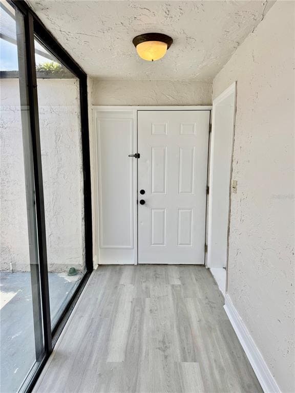 Photo - 633 Desoto Dr