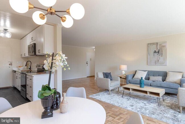 Photo - 4600 Connecticut Ave NW Unit 601