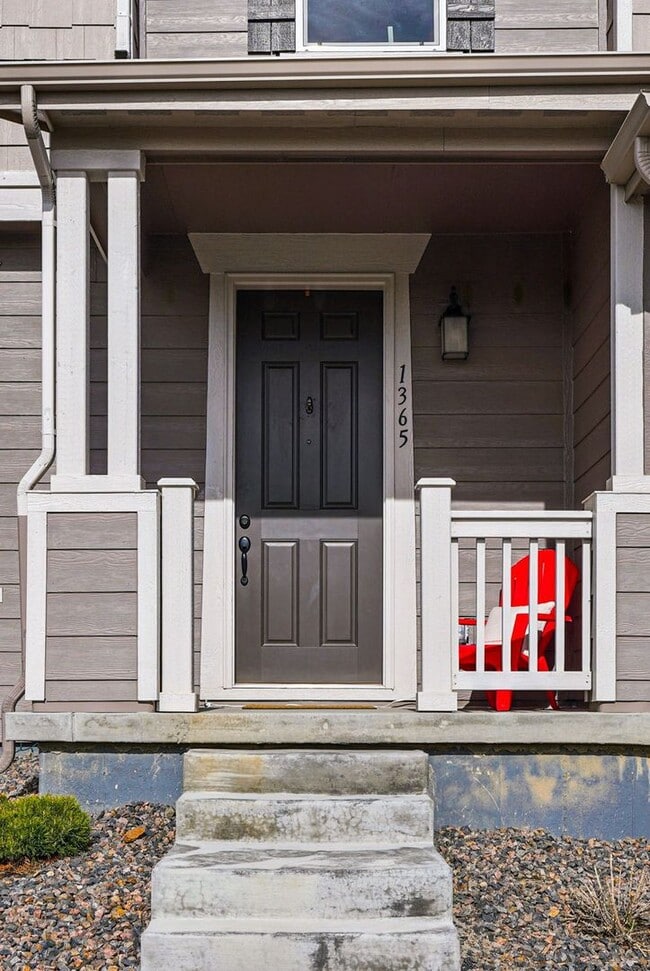 Photo - 1365 Shale Dr