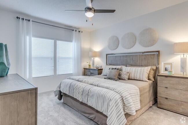 2HAB, 2BA, - 1170SF - Serenity at Lake Wales