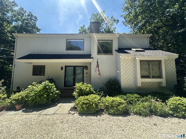 Photo - 19 Brookhill Ln