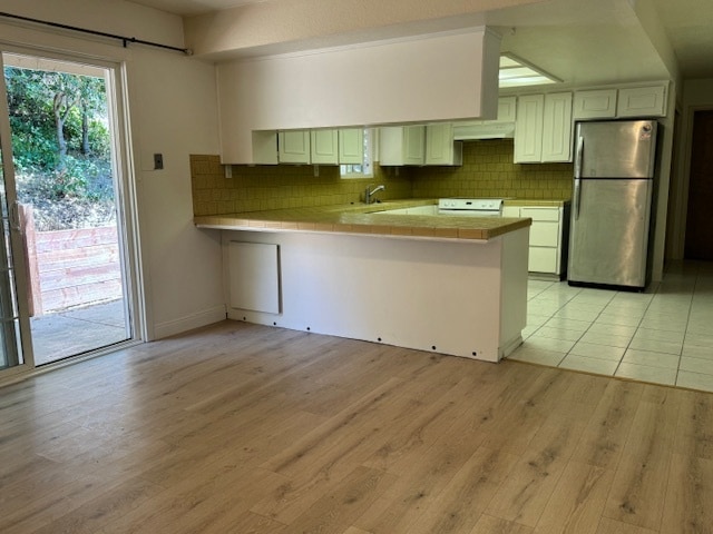 Photo - 5800 Encino Ave