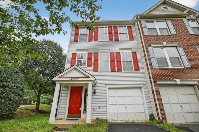 Building Photo - 12099 Wallower Way