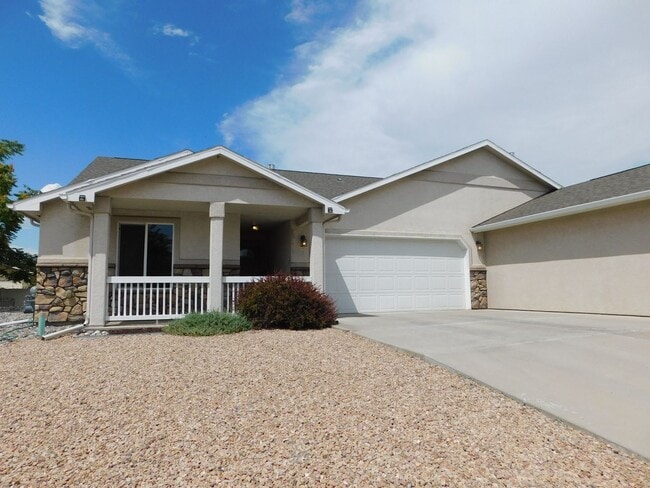 Building Photo - Nice Duplex in Established Neighborhood Rental