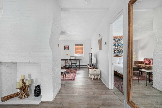 Photo - 136 Main St Unit SI ID1380013P