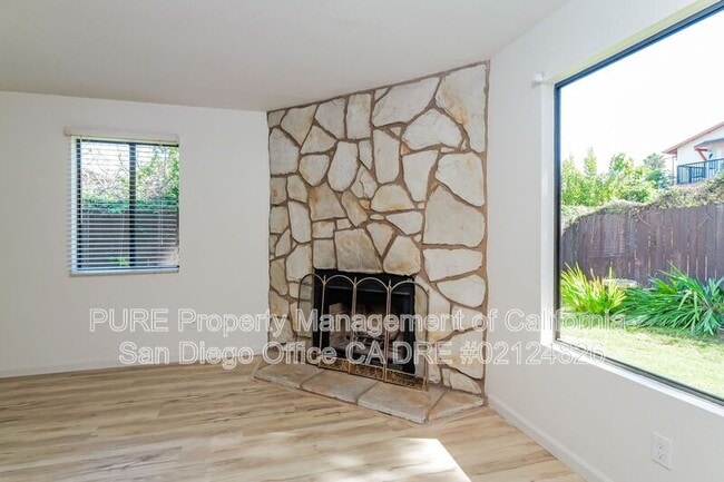 Photo - 6797 Lambert Way