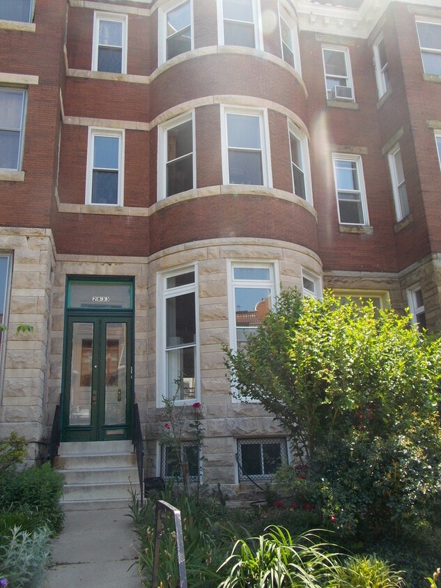 Photo - 2833 St. Paul St.