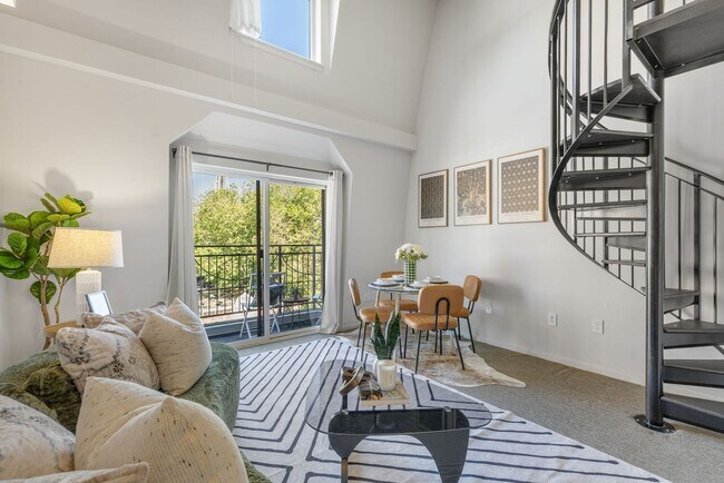 Photo - 425 Vine St Unit 706