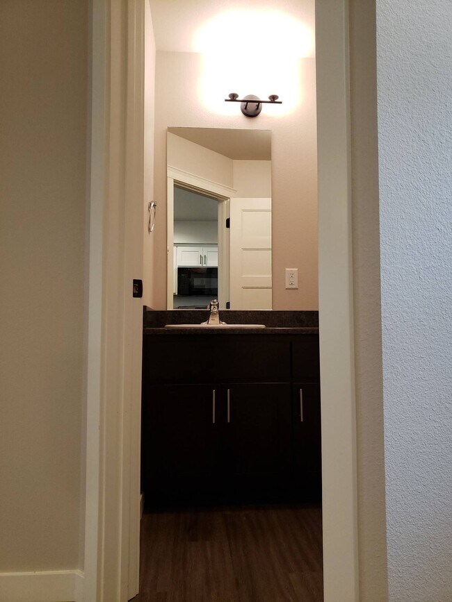 Photo - 1035 NE Alpha Rd