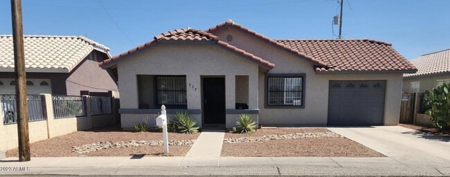 Photo - 737 W Ocotillo St House