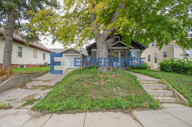 Photo - 334 N Covell Ave