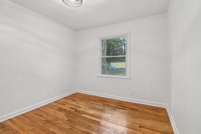 Photo - 3159 Bobolink Dr