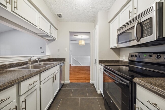 Photo - 2277 S Kirkwood Rd Unit 914