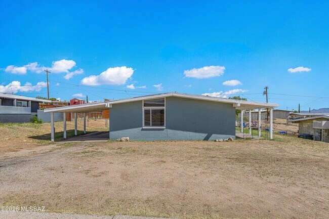 Photo - 108 W 4th Ave