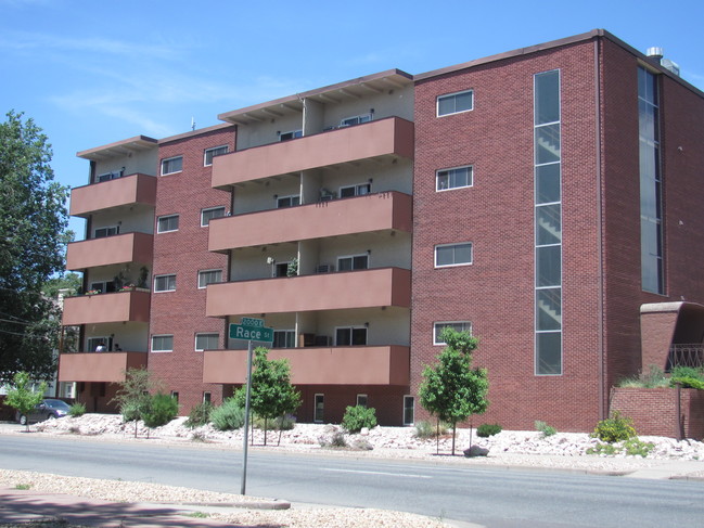 1405ra - 1405ra Apartments