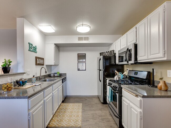 loma vista apartments for rent in las vegas nv forrent com