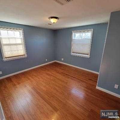 Photo - 12-14-14 1st St