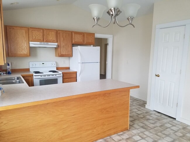 Photo - 800 Central Ave Unidad 800 West Central B