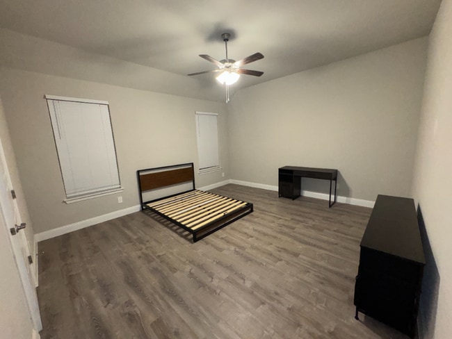 Photo - 1400 Razorbill Rd