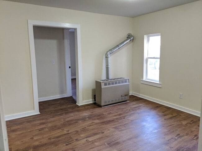 Photo - 487 W Grand Ave Unit 487 W. Grand Ave.