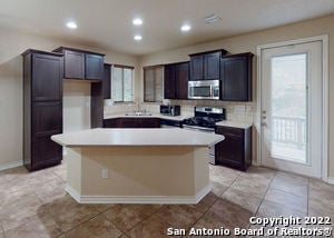 Photo - 1239 Tweed Willow