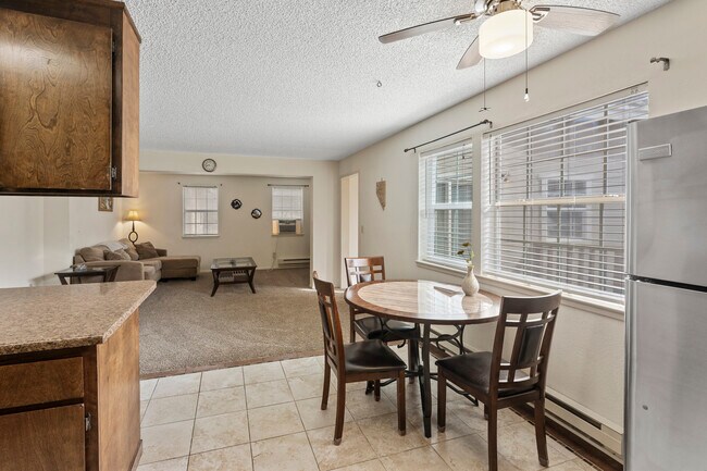 Photo - 2011 S Main St Unit M1