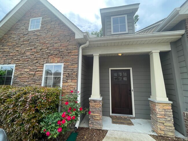 Building Photo - 3947 River Pointe Ln Unit 3947 Rental
