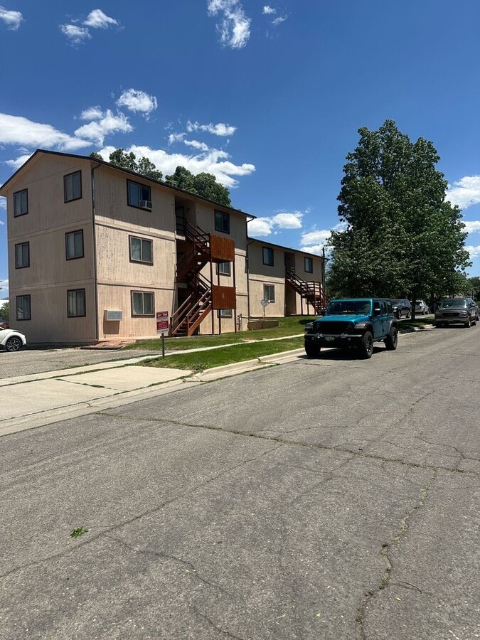 Large Studio with One Bathroom Downtown Rifle - Large Studio with One Bathroom Downtown Rifle Rental