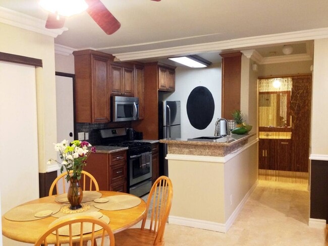 Photo - 20/20 Villa Apts