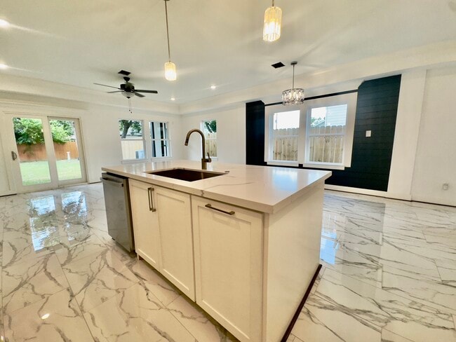 Photo - 10232 Porto Rico Rd