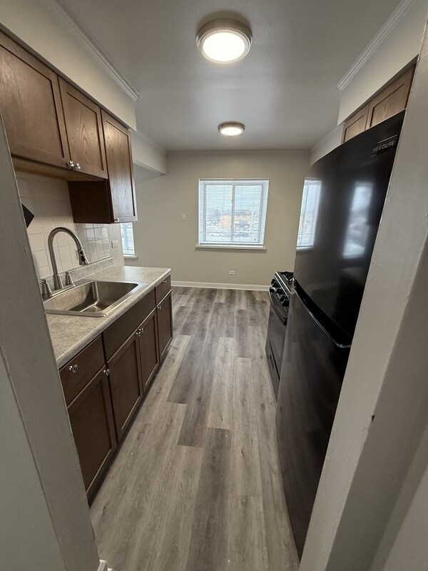 Photo - 495 Madison Ave