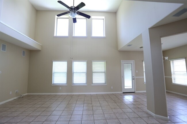 Photo - 3327 Summerwood Ln