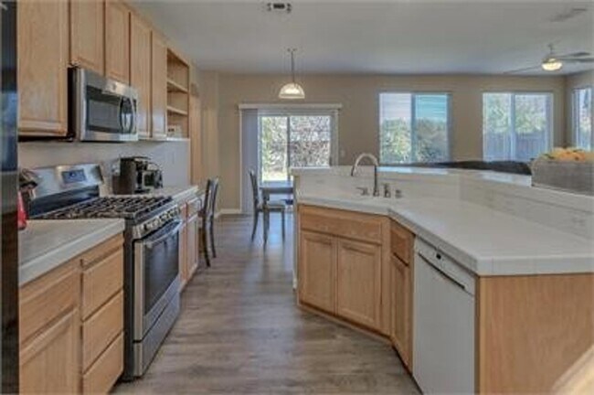 Photo - Stunning East Davis home available for fall move in!