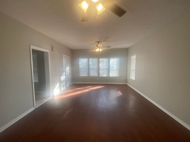 Photo - Cozy & Economical Unit in The Cove w/Waterfront Views of Massalina Bayou & Marina!