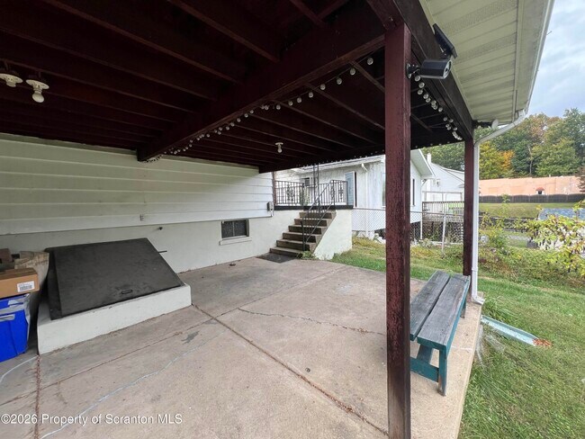 Photo - 162 N Third St