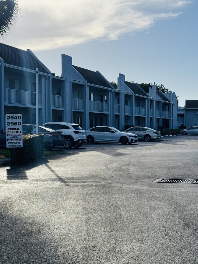 Photo - 2940 SW 22nd Ave Condo Unit 7150