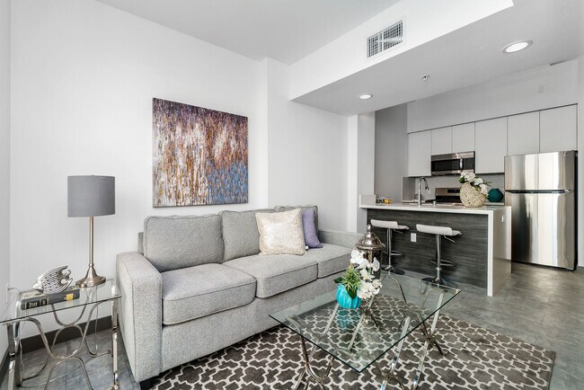 Photo - 3821 W Avenue 43